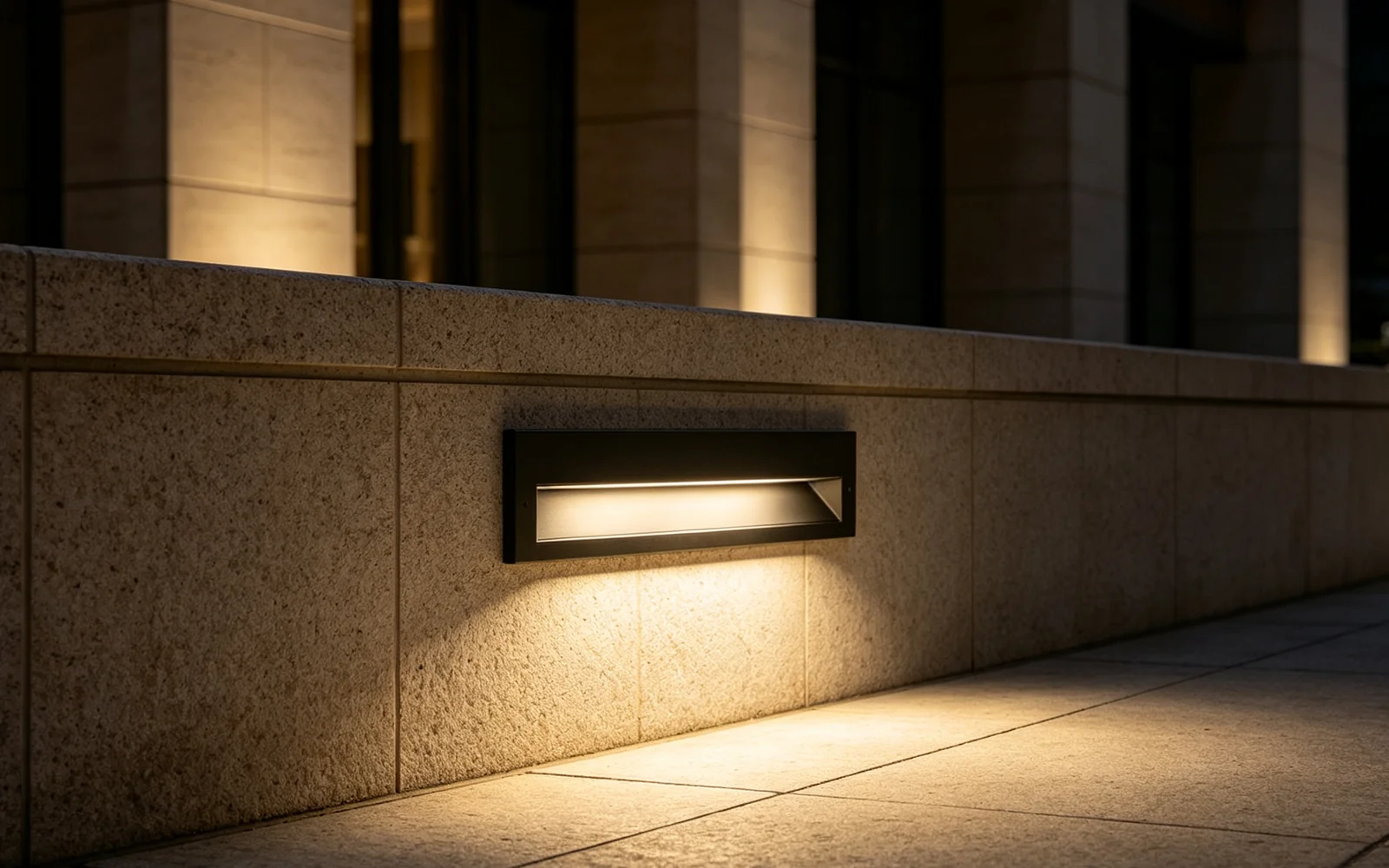 Recessed Outdoor Wall Light: How to Spec Flush Fixtures for Hotels and Facades