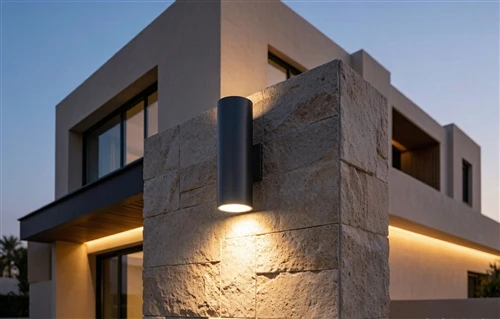 Outdoor Wall Lamp Specification: Driver, Beam Distance, and Coastal Installat...